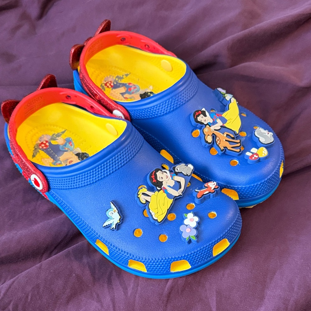 Crocs Disney Snow White Blue adult Clog Shoes with Red Strap